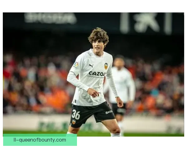 哈维格拉在中场展现出非凡天赋成为球队灵魂核心的秘诀